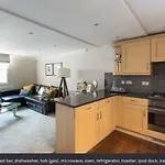 Heart Of Mayfair - Stunning Apartment