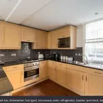 Heart Of Mayfair - Stunning Apartment